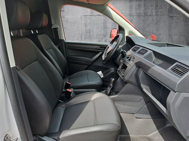 Caddy Kasten 2.0 TDI 4Motion AHK Radio