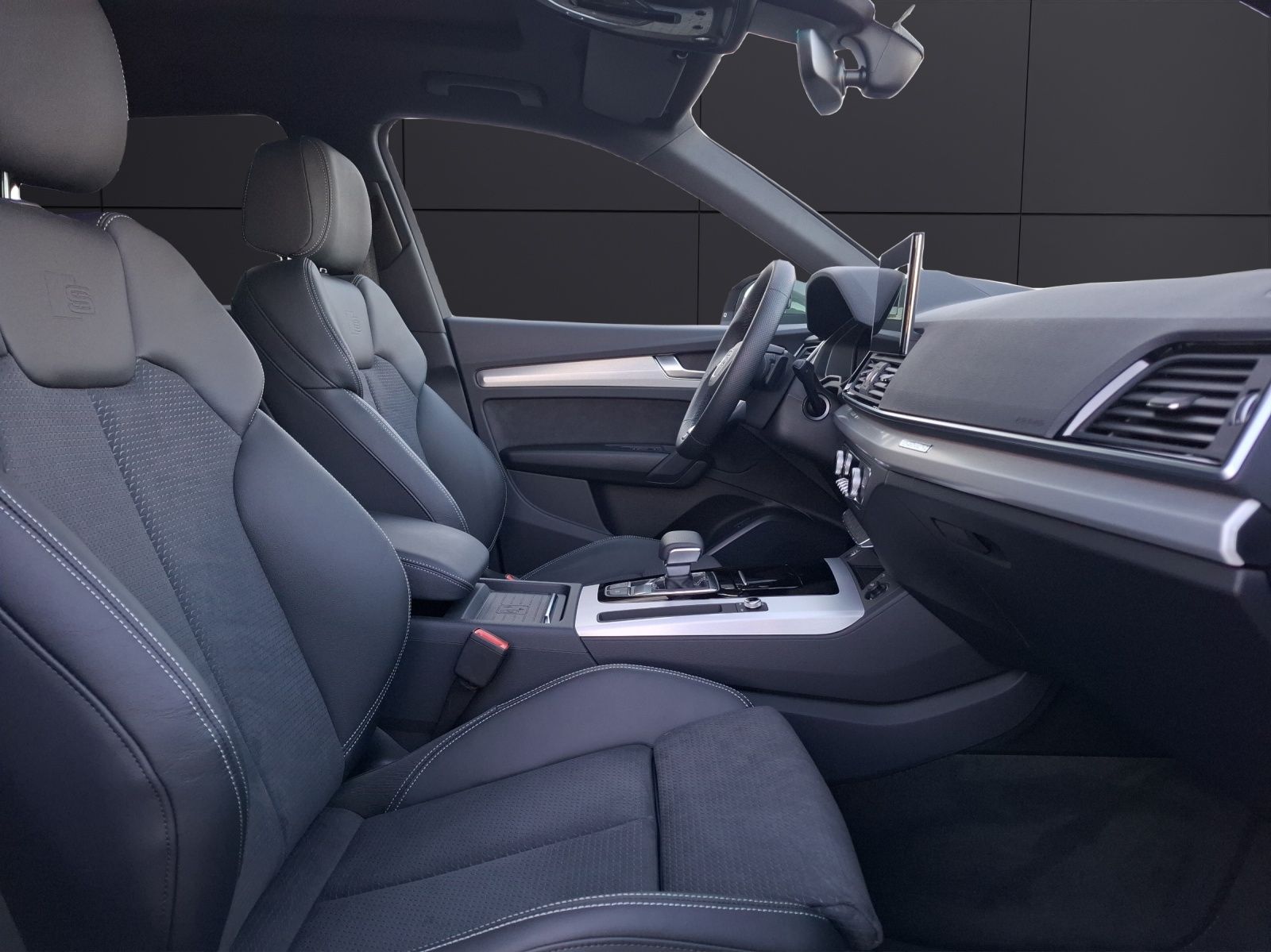 Fahrzeugabbildung Audi Q5 40 TDI S-line quattro S-tronic Matrix AHK Pan