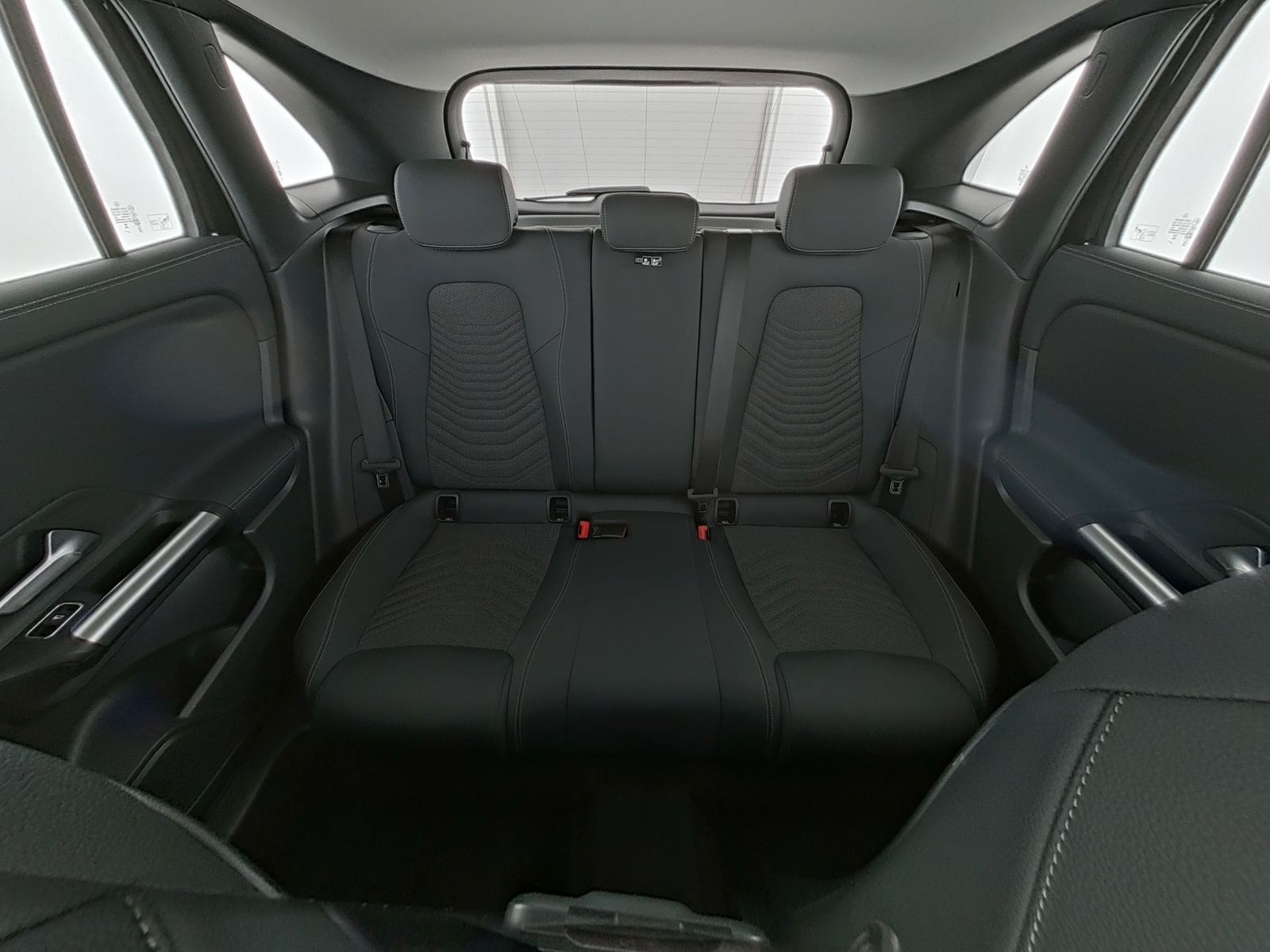 Mercedes-Benz GLA 200 - Bild 17