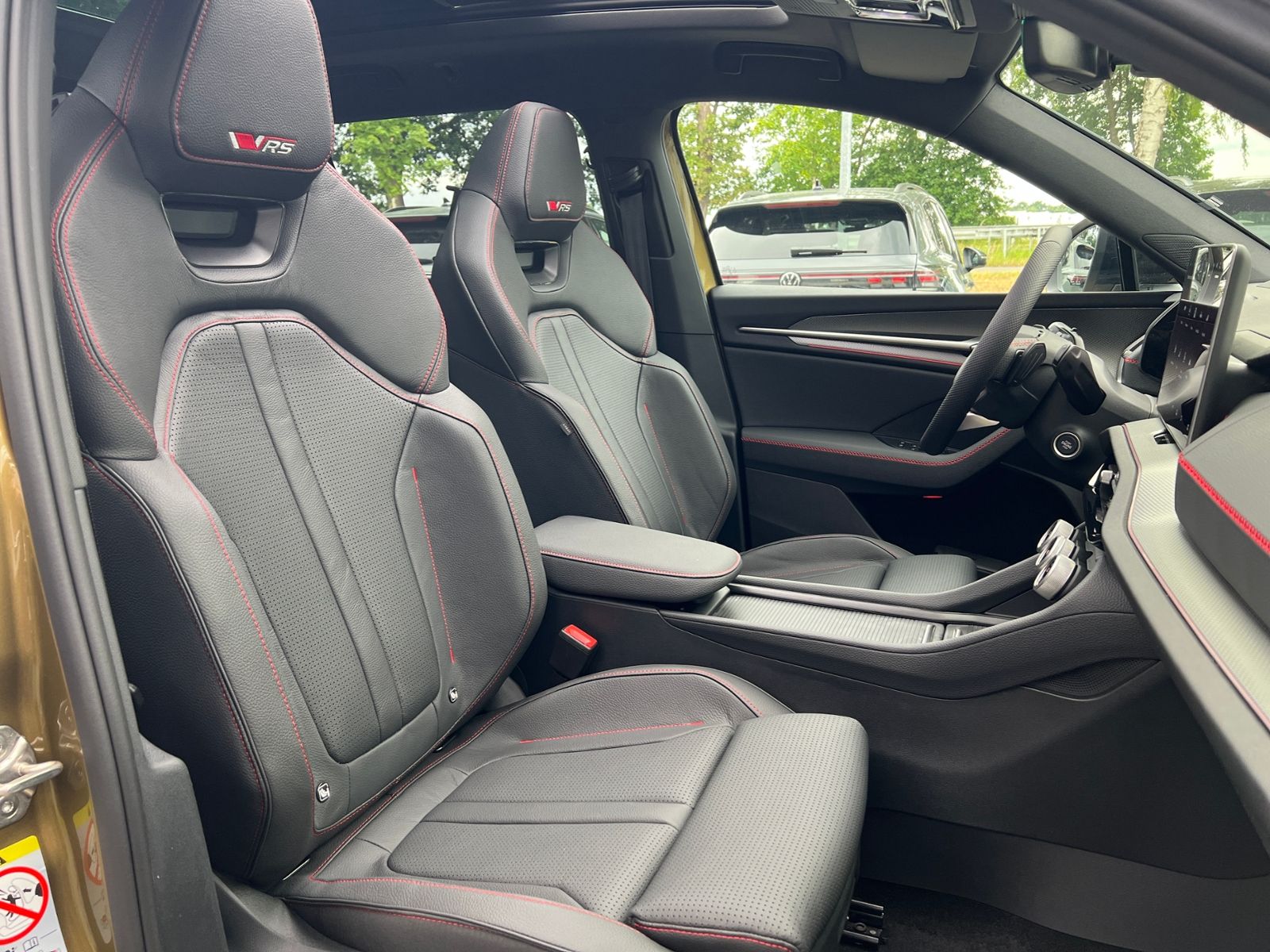Fahrzeugabbildung SKODA Kodiaq RS 2.0 TSI DSG 4x4 *CANTON, Panorama, Sta