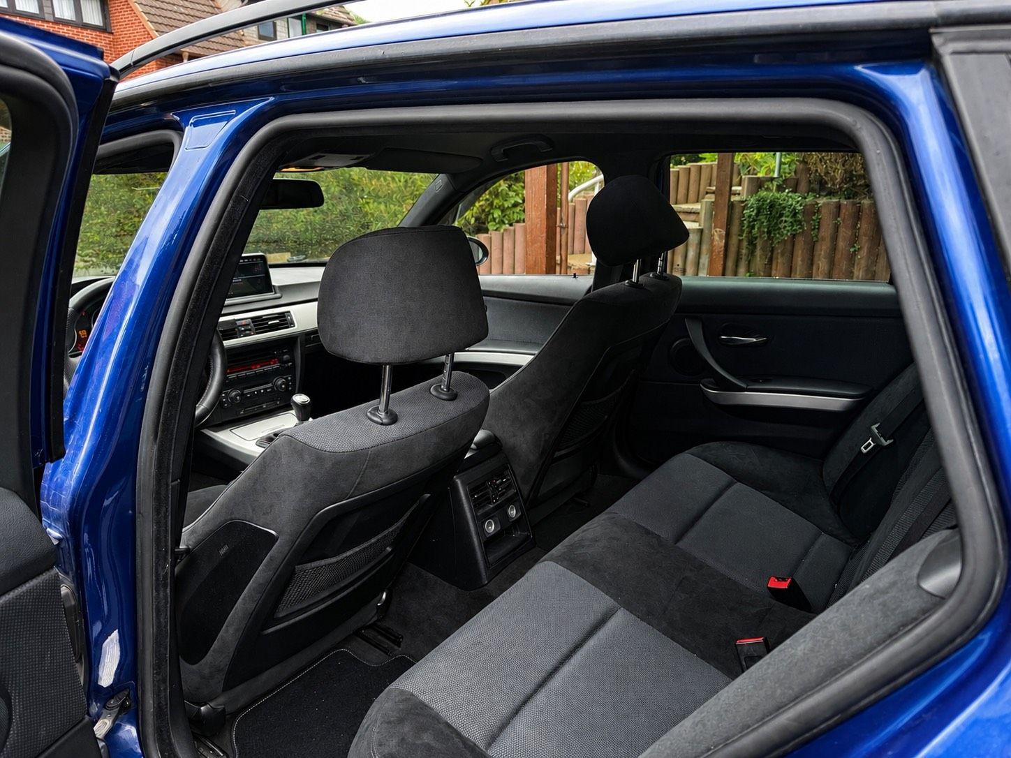 BMW 330 2006 — photo 5