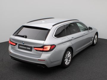 Fahrzeugabbildung BMW 530d Tour HUD ACC Kamera DAB  Komfortzugang