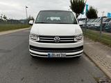 Volkswagen VW T5 Multivan lang Umbau T6 DSG Leder Standheiz - gebrauchte VW T5 aus dem Jahr 2005