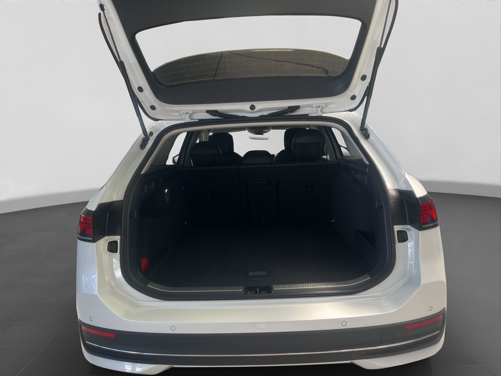 Volkswagen Passat Variant - Bild 18