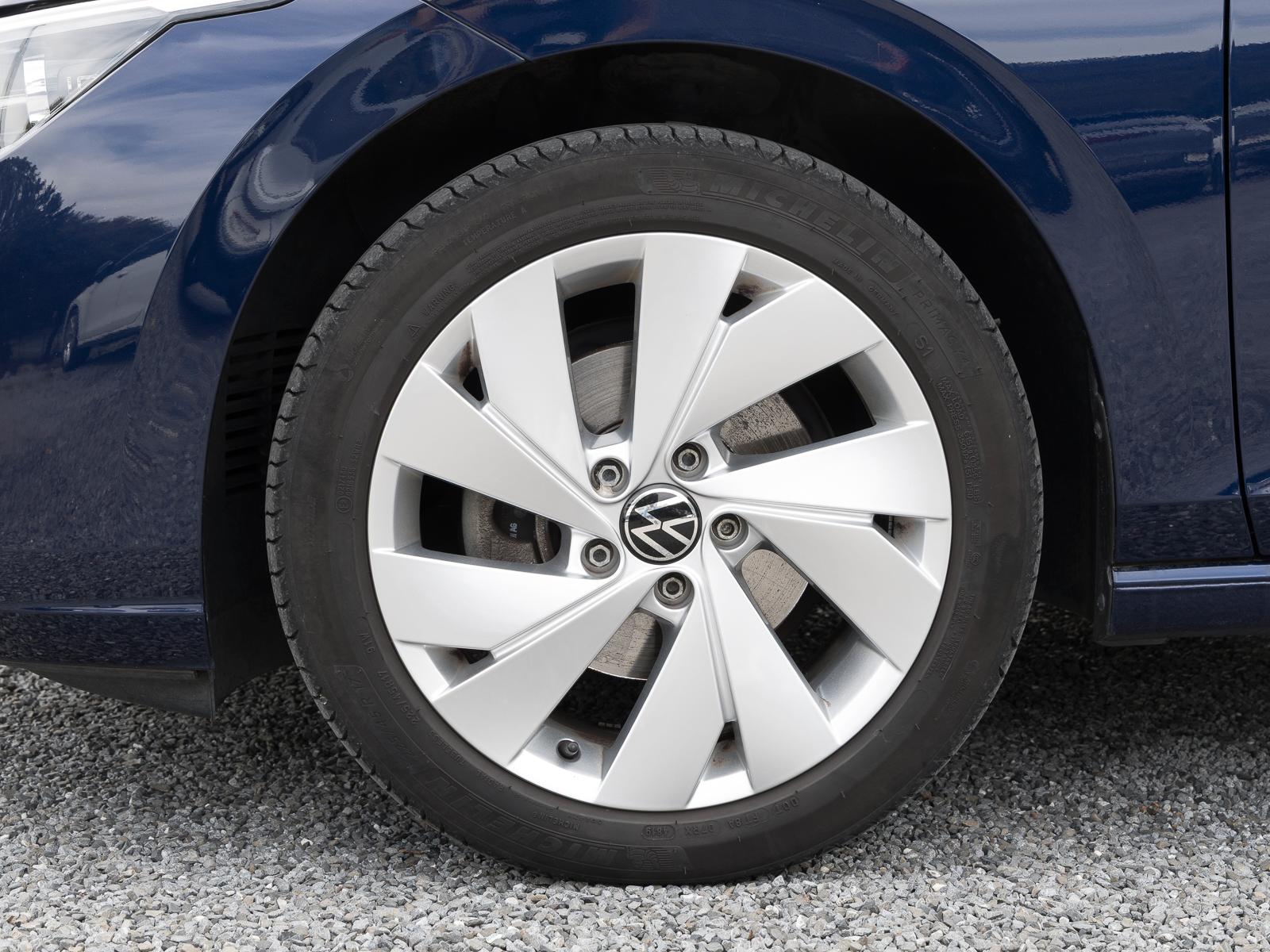 Volkswagen Golf VIII 1.5 TSI Style IQ.Light NaviPro Keyless, миниатюра 6