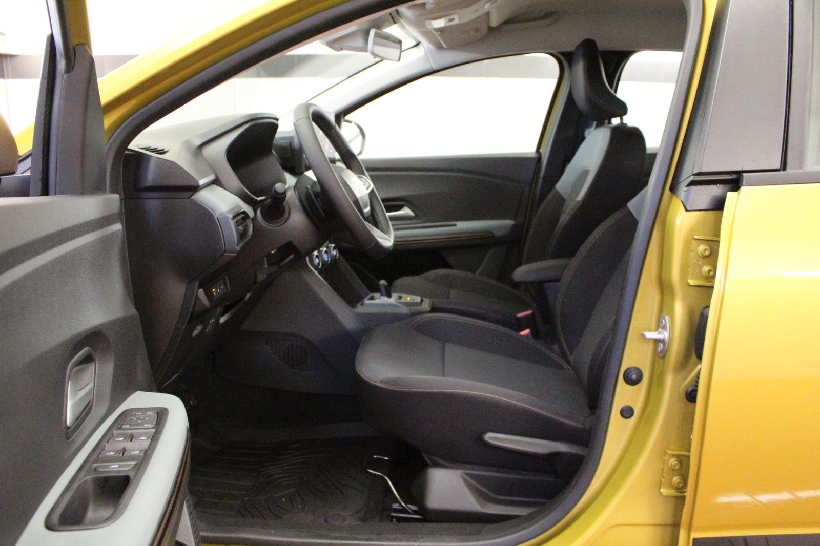 Fahrzeugabbildung Dacia Sandero Eco-G 120 Stepway Extreme+ Auto