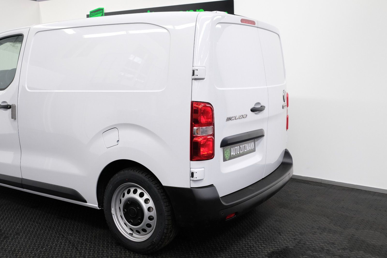 Fahrzeugabbildung Fiat Scudo L1SX  1,5 120 KLIMA ++ NAVI ++ KAMERA