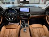 BMW 530d/HUD/Laser/Panor/StandHz/AHK/KomfZg/LuxuryL - BMW 530: Kombi, 530d