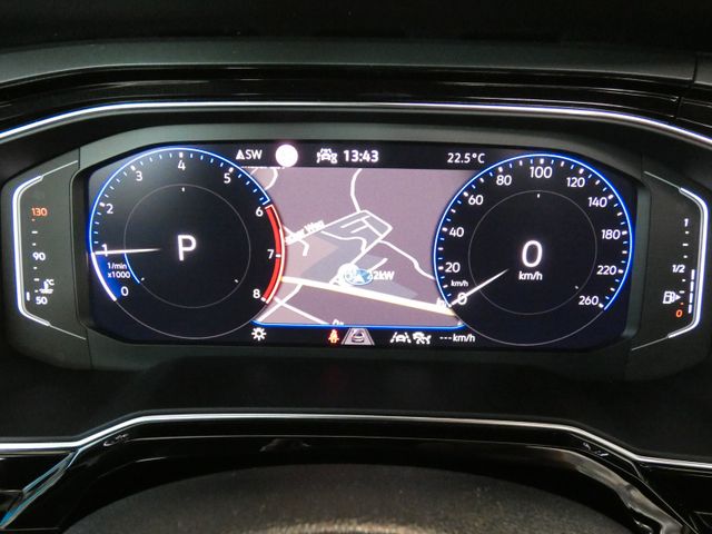 Taigo 1.0 TSI R-Line DSG AHK PANO ACC NAV KAMERA
