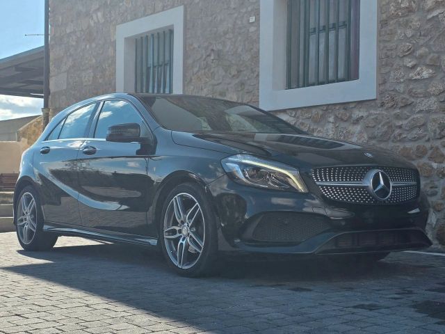 MERCEDES-BENZ Mercedes-benz A 180 d Automatic Premium