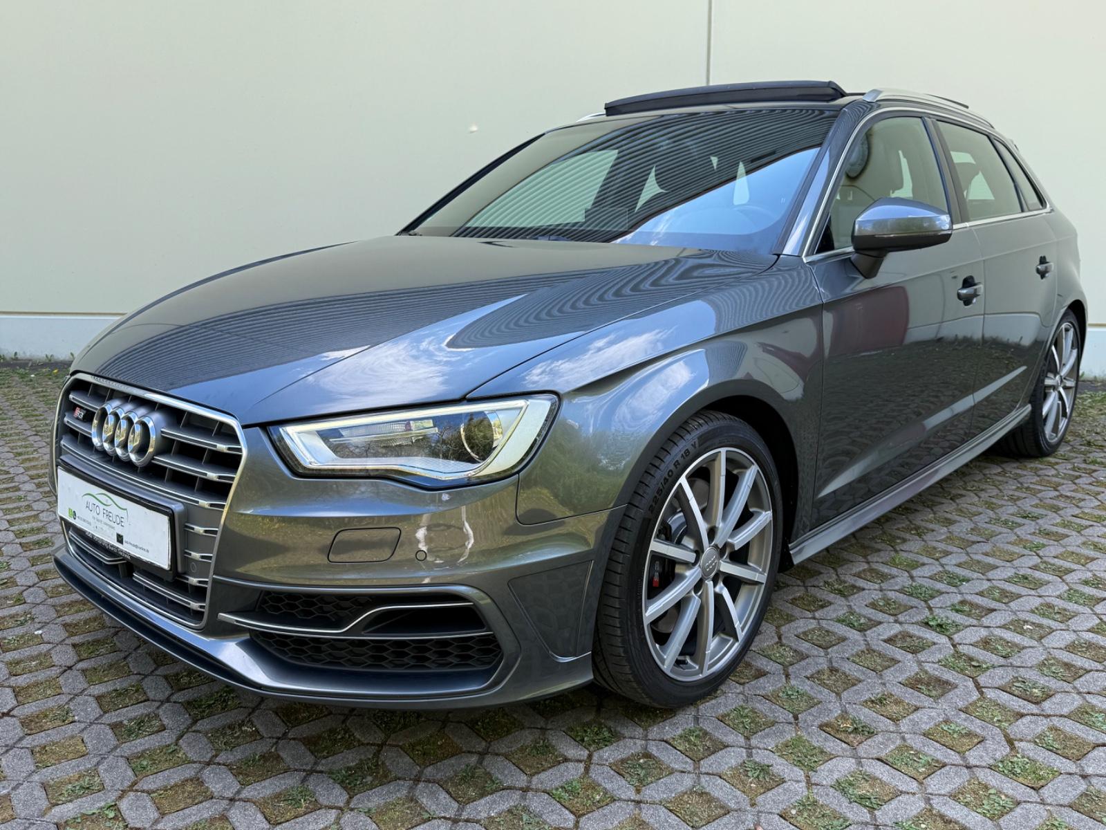 Audi S3 Sportback Leder ACC B&O Leder Pano 1.Hand