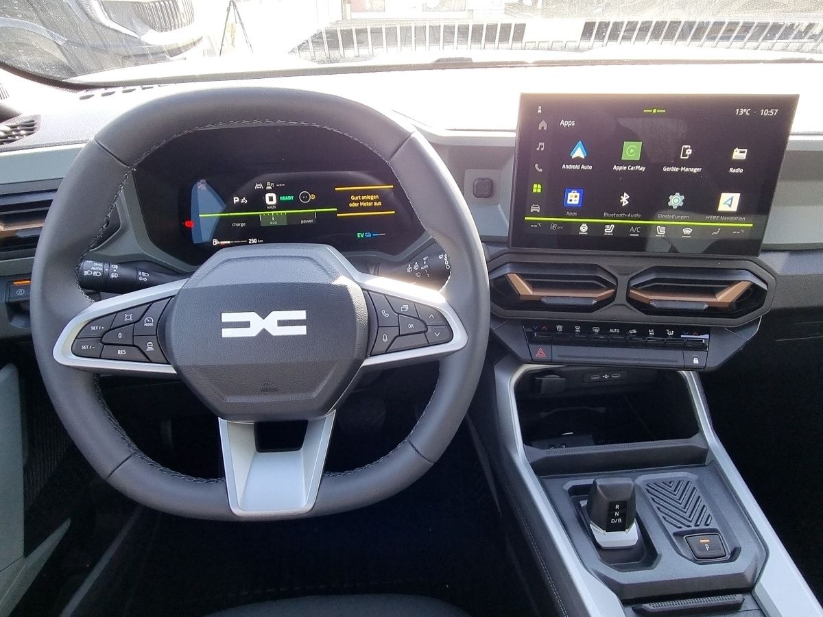 Fahrzeugabbildung Dacia Bigster Extreme HYBRID 155