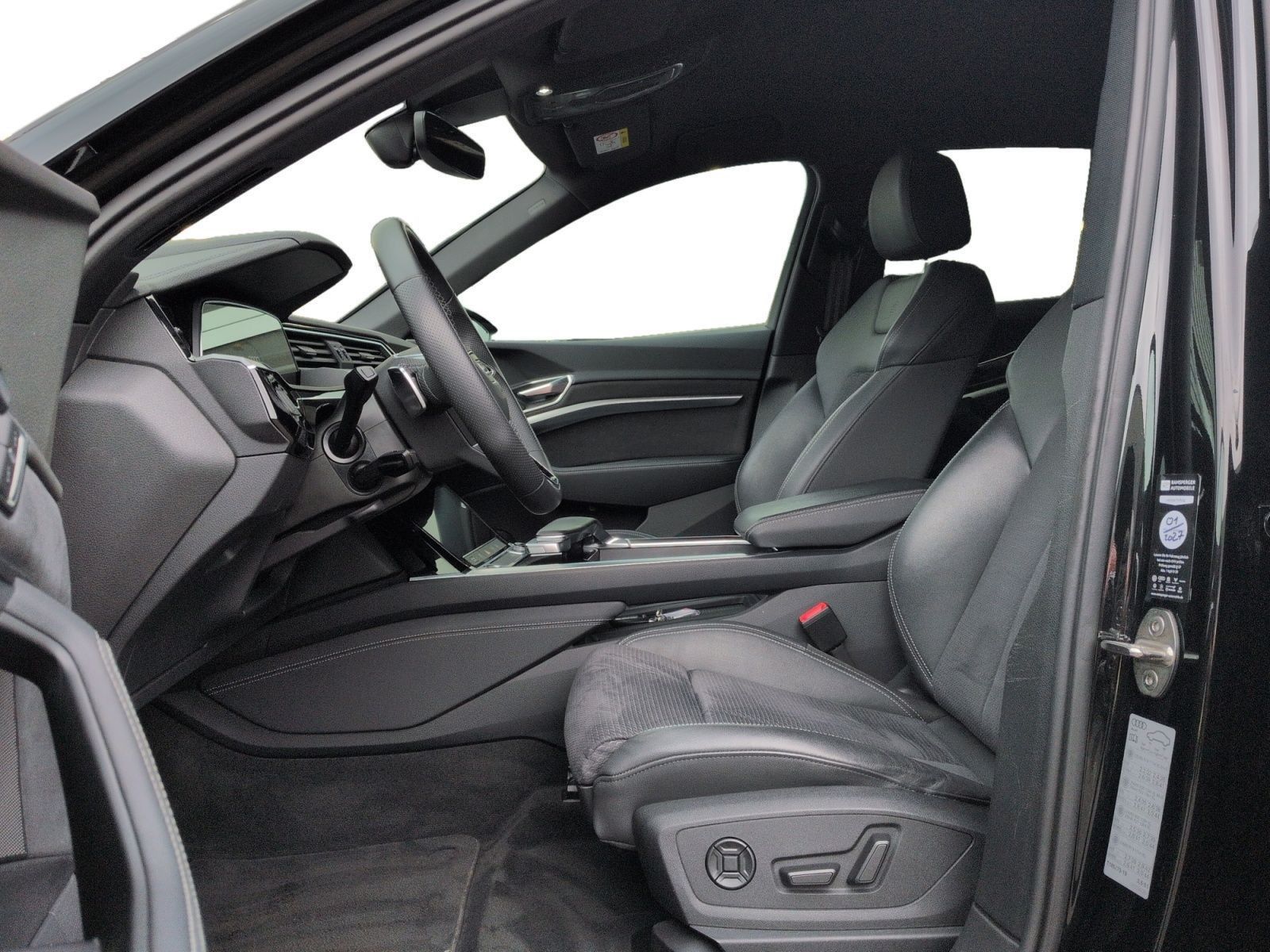 Audi Q8 e-tron - Bild 9