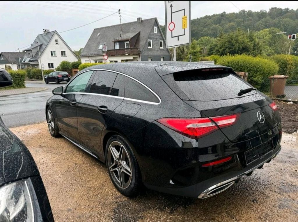 Image of Mercedes-Benz CLA 200 Shooting Brake