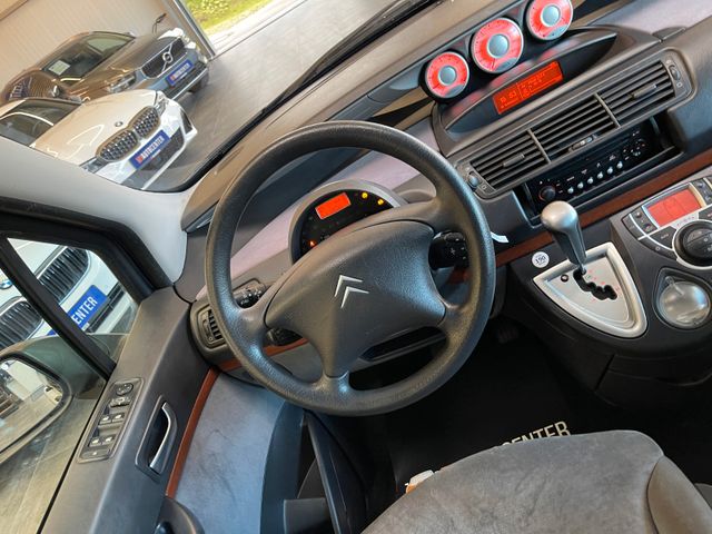 MYAUTOCENTER – Gebraucht- und Jahreswagen mit Werkstattservice in Pfaffenhofen Citroën C8 2.0 16V Tendance *2. Hand*Klima*7-Sitzer*PDC*