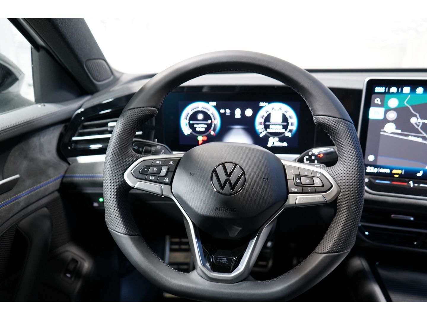 Volkswagen Passat - Bild 7
