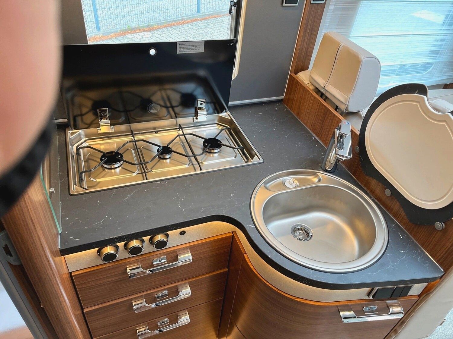 Fahrzeugabbildung HYMER / ERIBA / HYMERCAR Hymer B-MC T 680 Hymer BMC 680-T