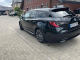 Toyota Corolla Touring Sports 2,0. Hybrid T-Deutschland - Toyota Corolla: 2.0
