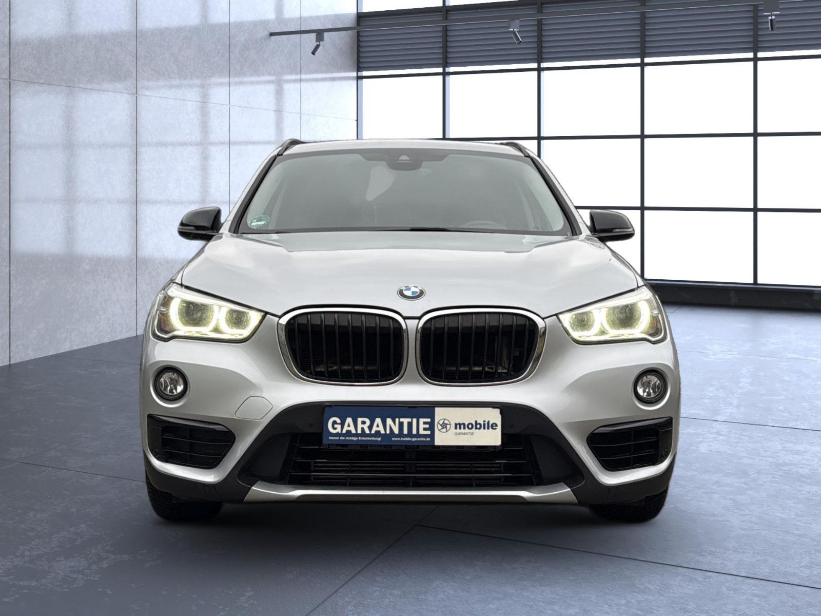 Fahrzeugabbildung BMW X1 sDrive 20 i Sport Line/ unfallfrei/ AHK