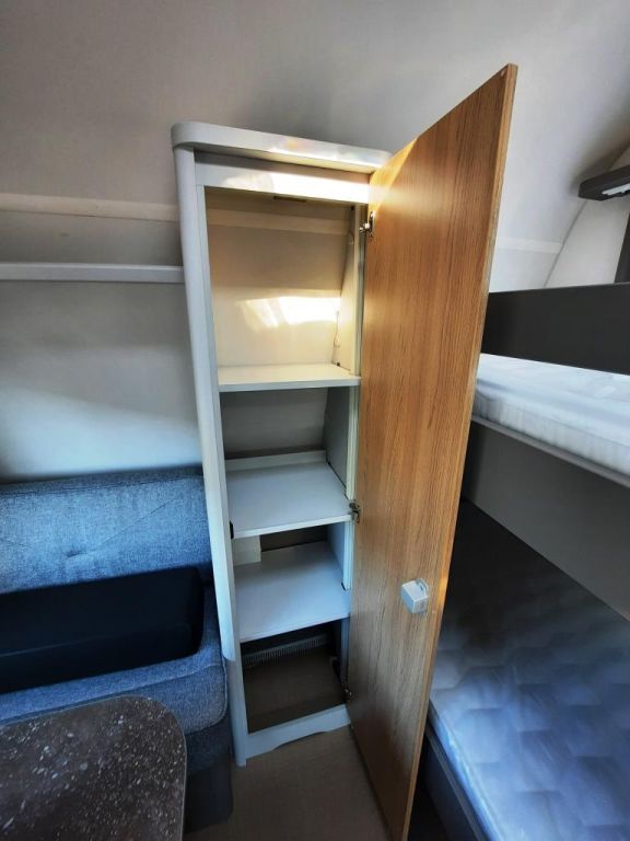 Fahrzeugabbildung Bürstner B66 Plus 510 TK Verfüg./Sparen Sie 4.630,- €