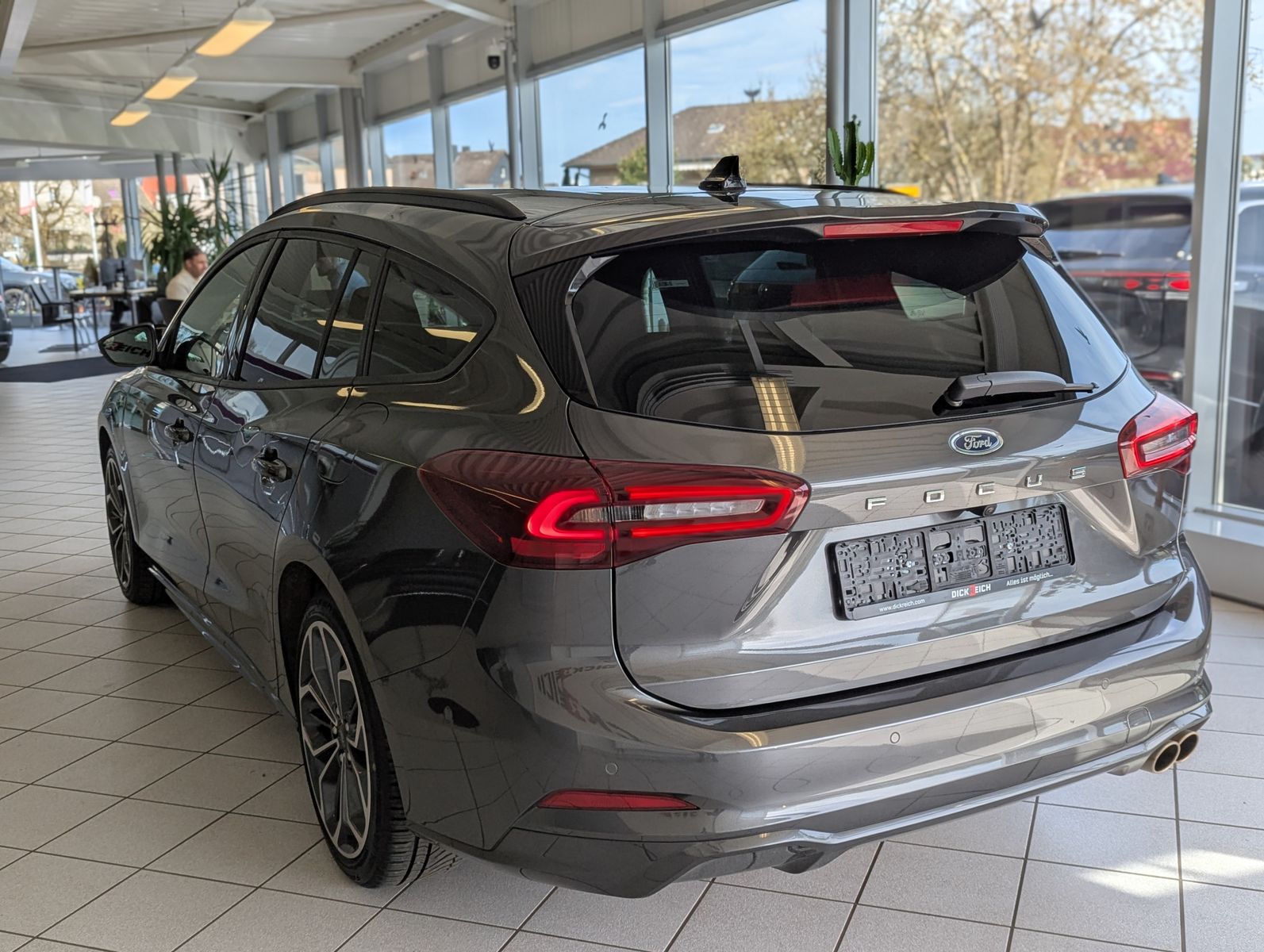 Fahrzeugabbildung Ford Focus 1.0 ST-Line X EB Matrix B&amp;O ACC Kamera 18"