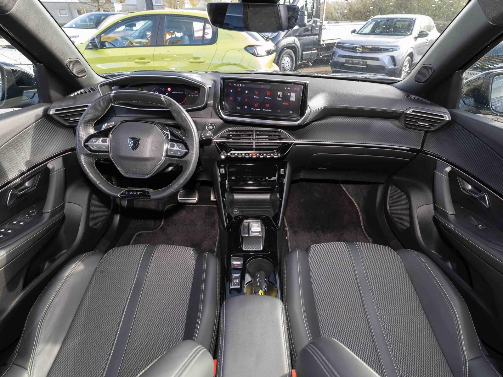 Peugeot 2008 PureTech GT +RFK+ALLW+Full-LED+KLI+IDL+PDC+