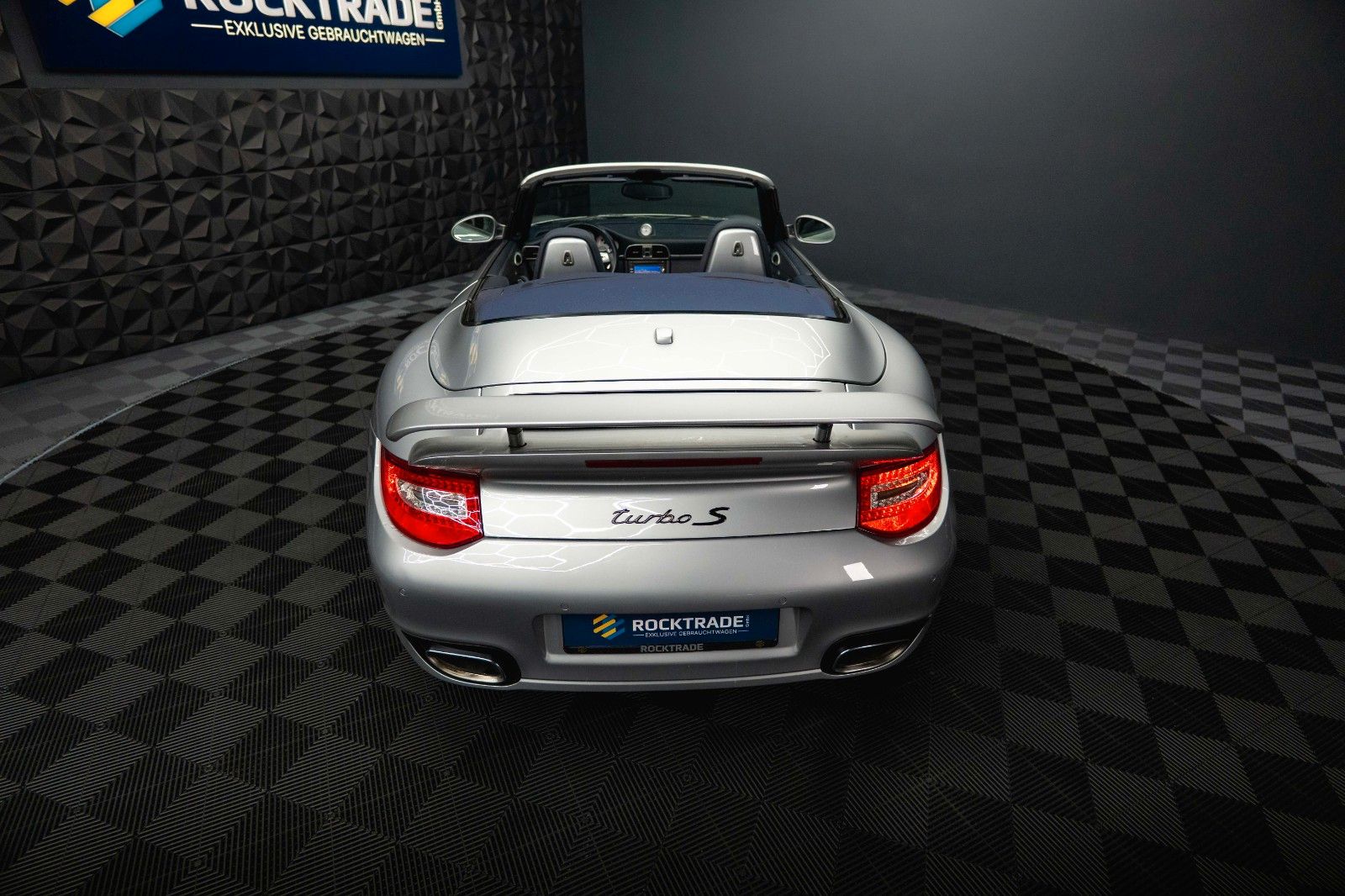 Fahrzeugabbildung Porsche 997.2 911 Turbo S Cabrio PDK*Keramik*Unfallfrei*