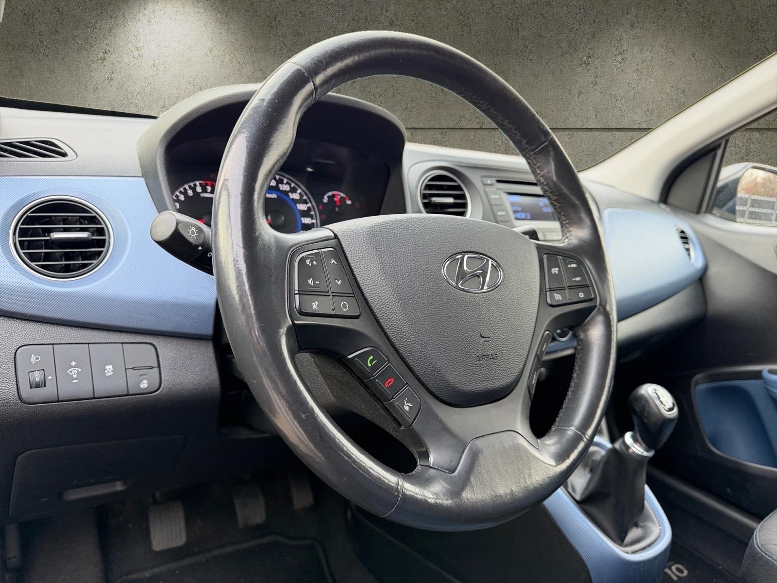 Hyundai i10 FIFA World Cup Edition *KLIMA*SHZ*LKH*BLUET.