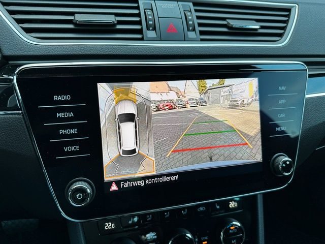 Superb Combi L&K 4x4 NAV;MASSAGE;ELHECK;ACC