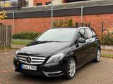 Mercedes-Benz B 180 CDI -CDI*2.HAND*AUTOMATIK*NAVI*KAMERA