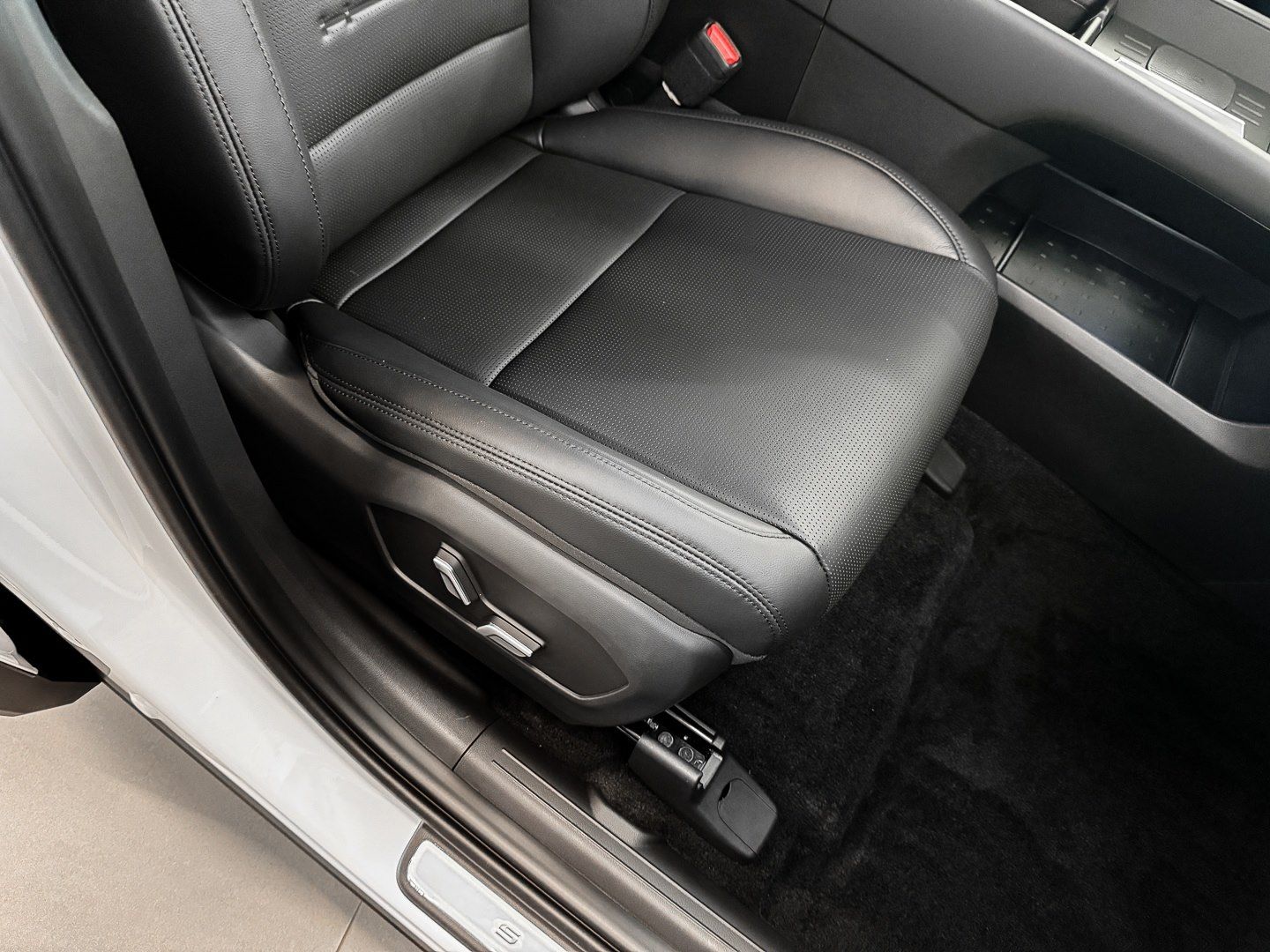 Hyundai SANTA FE - Bild 6