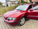 Volvo V70 D5 AWD Premium BEHINDRTRN Fahrzeug
