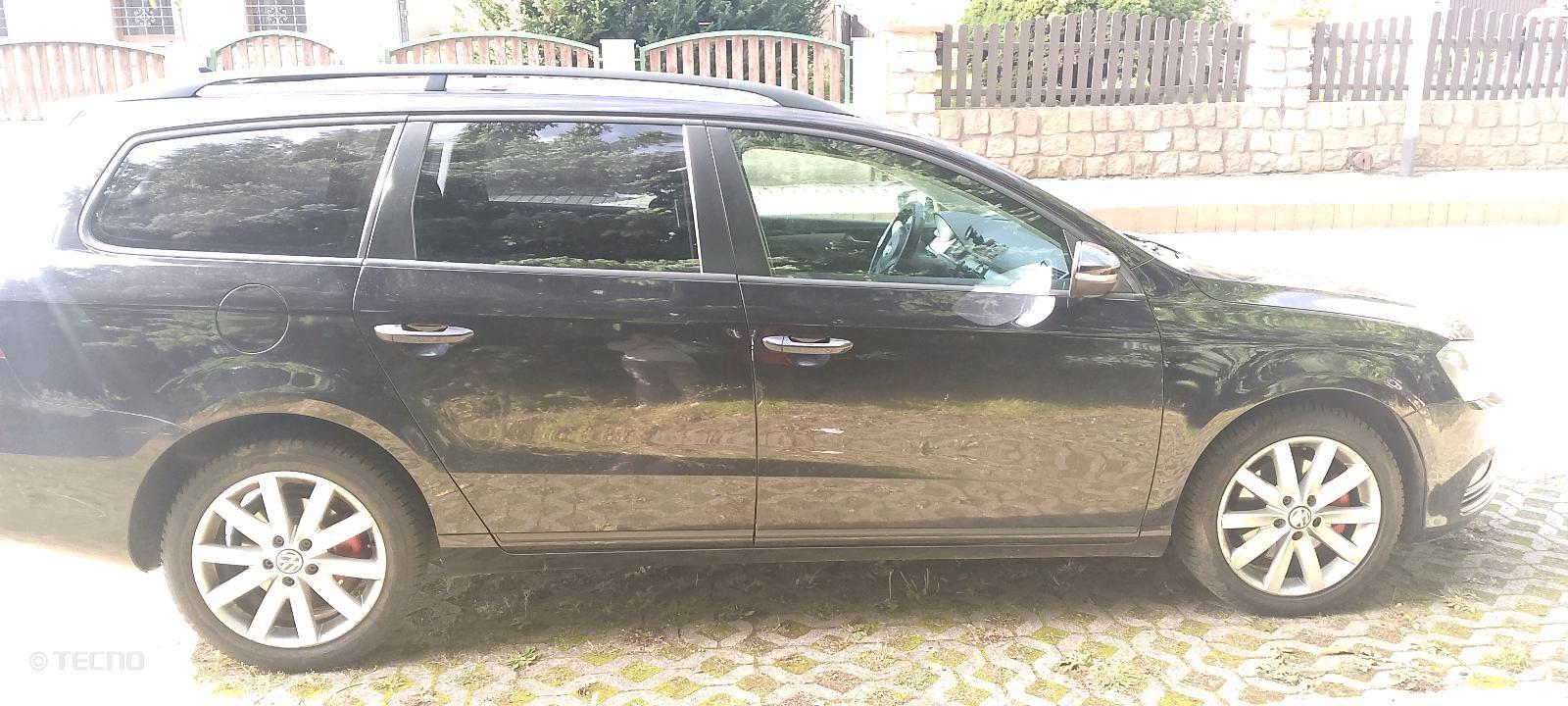 Volkswagen Passat 2011 — engine 105 HP (77kW)