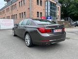 BMW 740Baureihe7740d xDrive"Vollausstattung"Head-UP" - BMW 740 in Hamburg