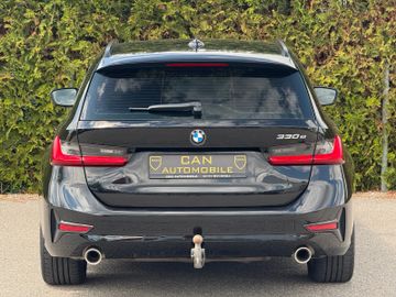 BMW 330 - 6