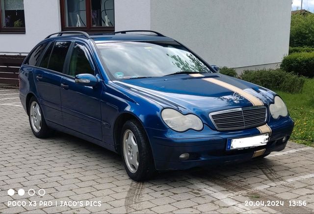 Mercedes-Benz Mercedes 220 CDI viele Neuteile 