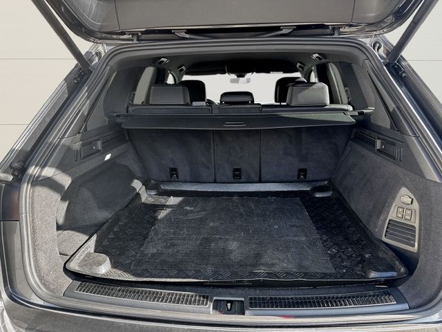 Volkswagen Touareg 3.0 TDI R-Line +ACC+AHK+DAB+HUD+Sthzg+Ma
