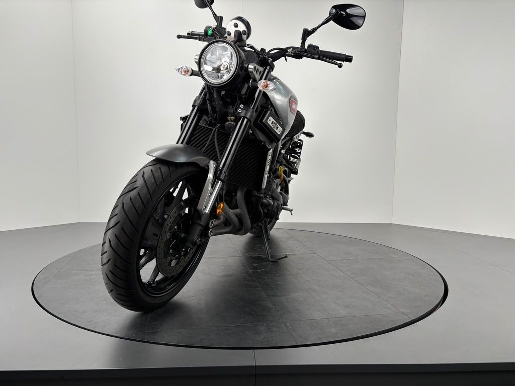 Fahrzeugabbildung Yamaha XSR 900 *TOP-ZUSTAND *SERVICE NEU