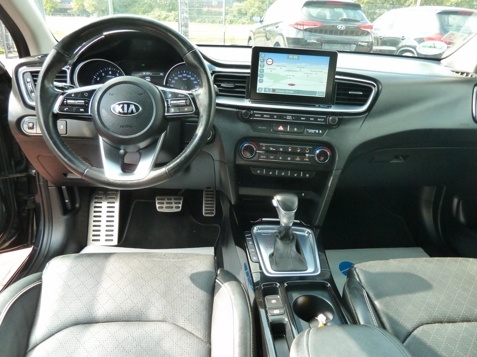 Kia cee'd / Ceed