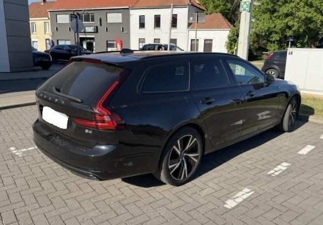Volvo V90 2.0 B4 Aut. Ultimate Bright /€18.500 netto / imagem 2