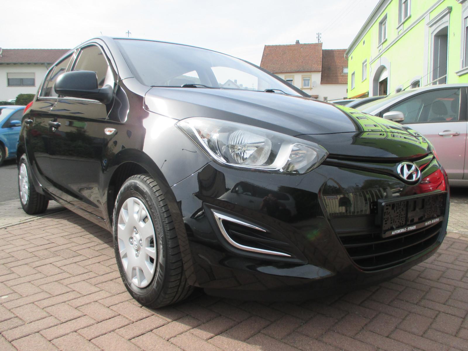 Hyundai i20 1.2 Trend  " Lückenlos Scheckheft gepflegt "