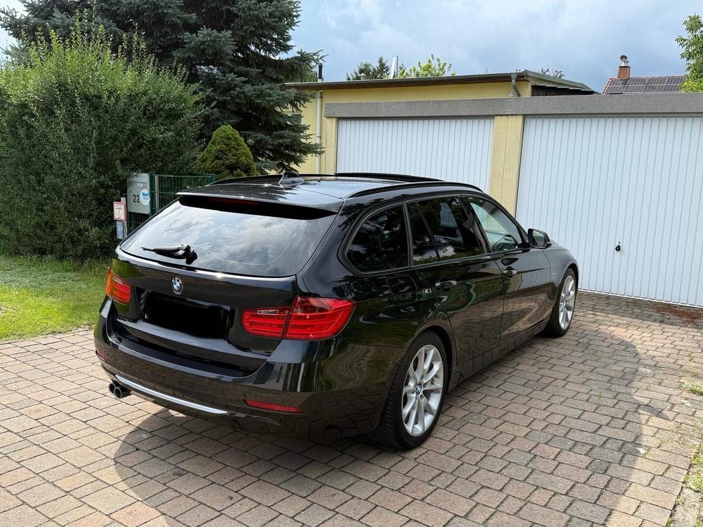 BMW 330