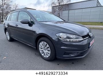 Volkswagen Golf - 10