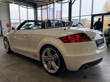 Audi TT Roadster 2.0 TFSI *BI-XENON*NAVI*PDC*LEDER*