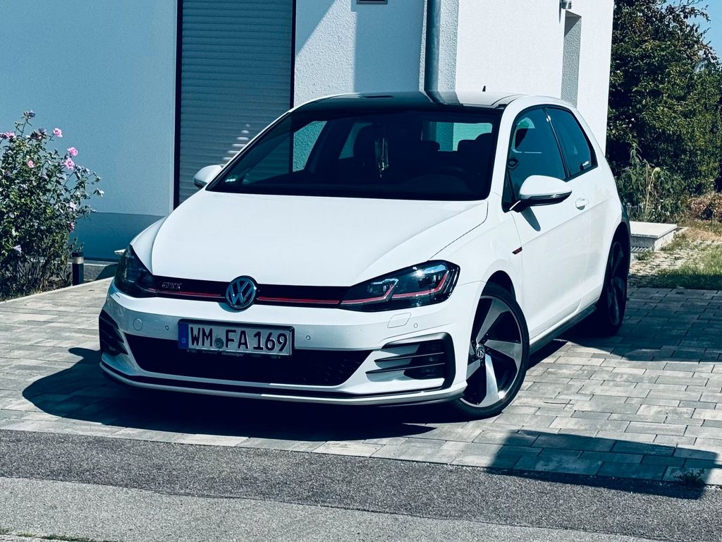 Image of Volkswagen Golf