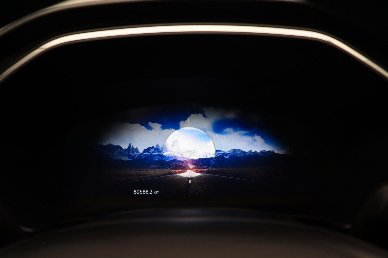 Fahrzeugabbildung Ford Kuga 1.5 Titanium X HUD AHK LED ACC