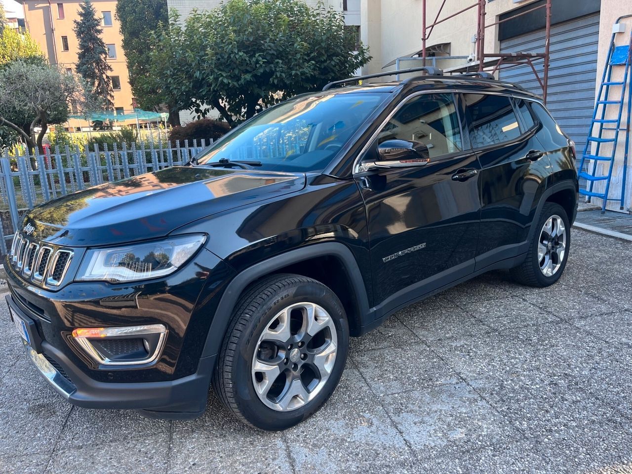 Jeep Compass 2.0 Multijet II aut. 4WD Limited -  imagem 3
