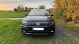 Volkswagen Tiguan 2.0 TDI SCR DSG Highline R-Line PANO - Behindertengerechte Volkswagen Tiguan