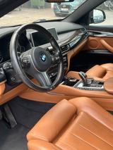 BMW X6 xDrive30d - - graue BMW X6