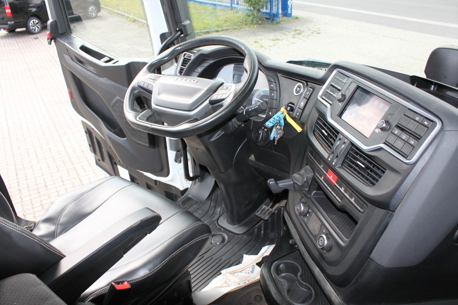 Fahrzeugabbildung Iveco S-Way AS440S49T/P mit Kipphydraulik